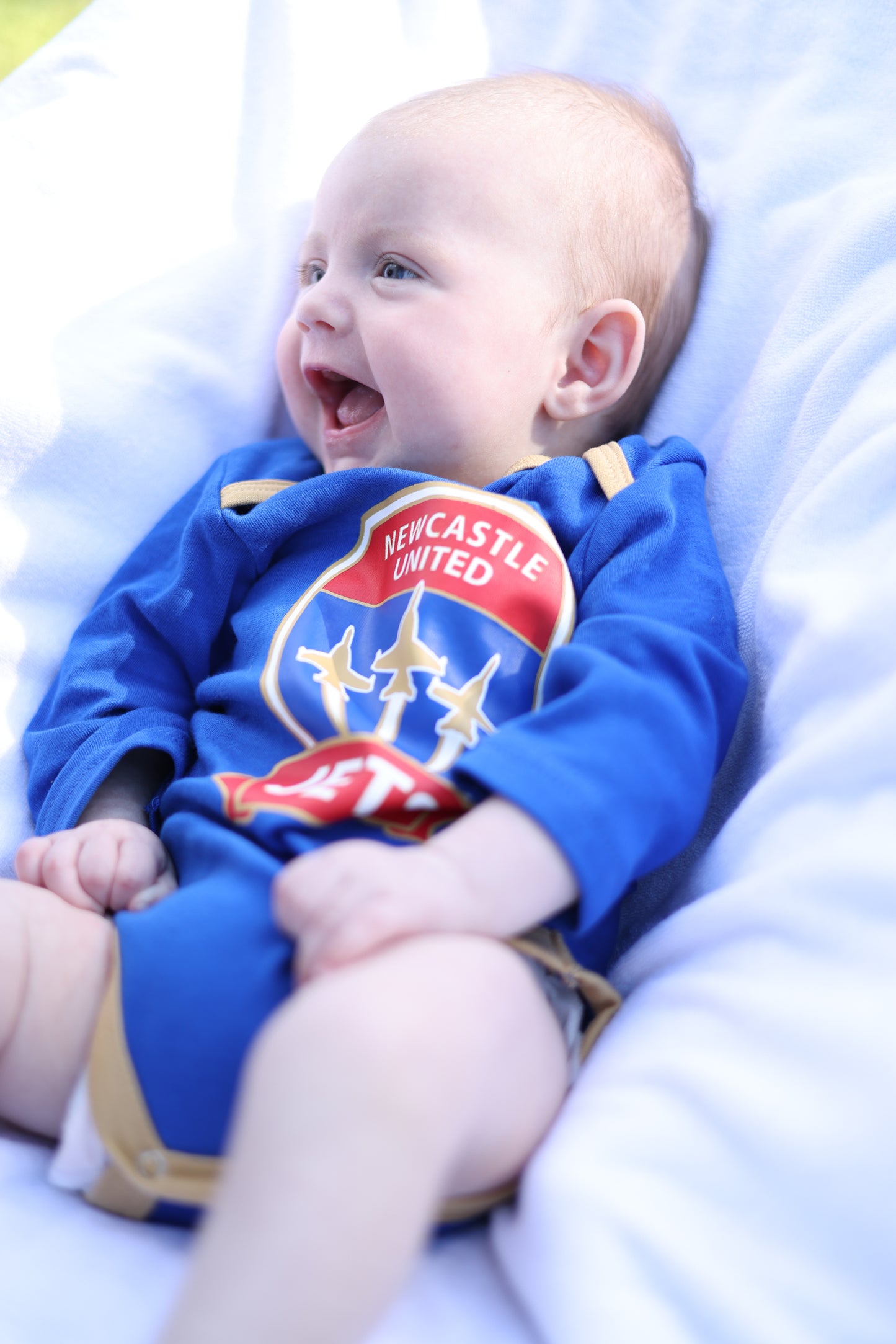 Infants / Newcastle Jets Hero 3 Piece Gift Set
